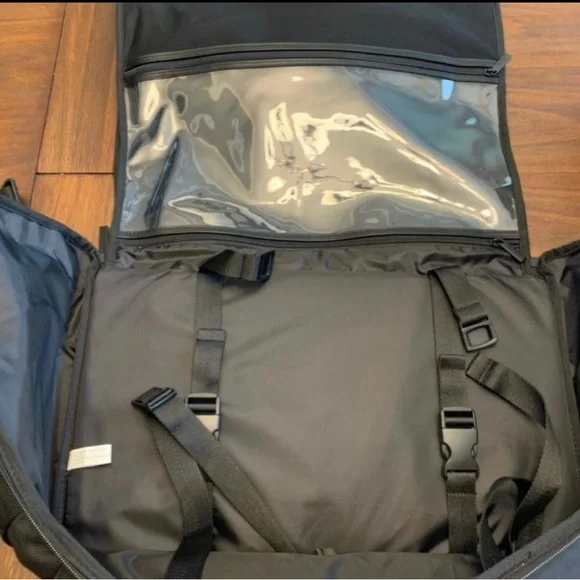 Beis The Hanging Duffle Bag in Black - Picture 8 of 15